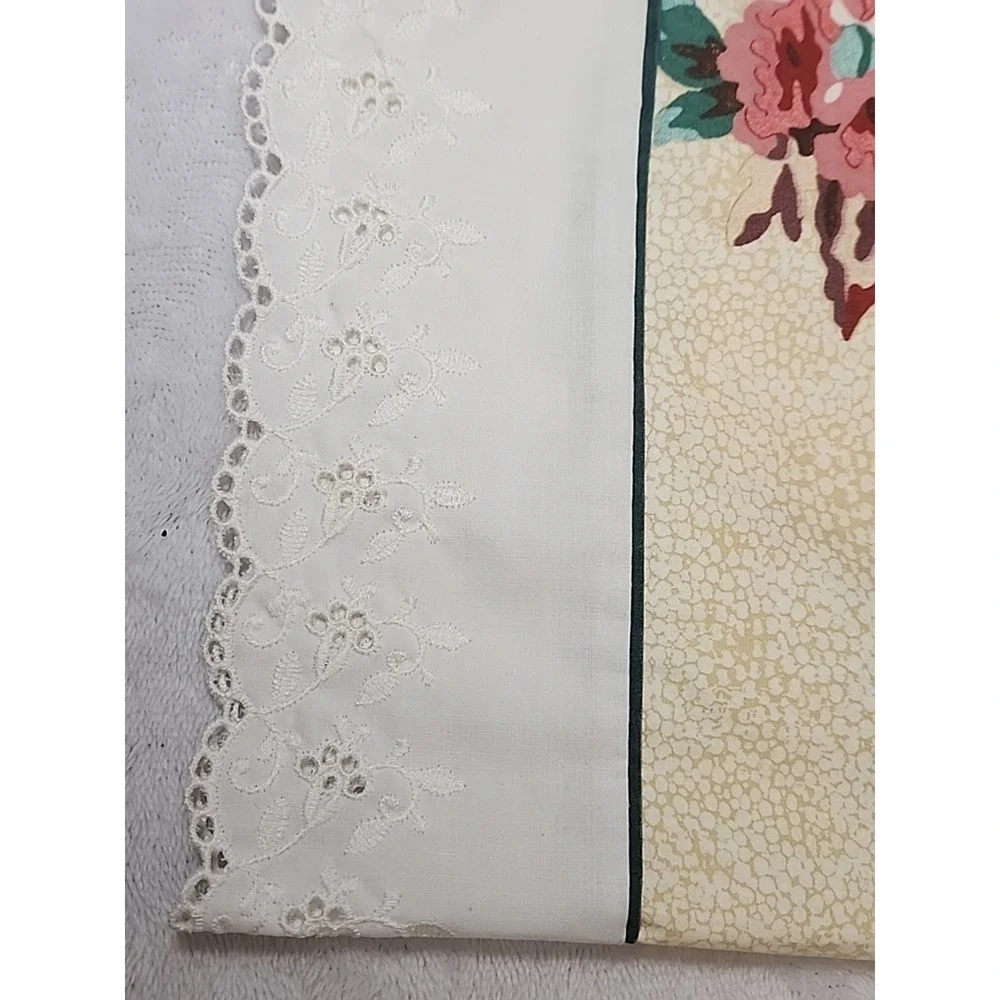 Set 2 Vintage WAMSUTTA Pillowcases King Eyelet‎ FLORAL Supercale Yellow USA 1992